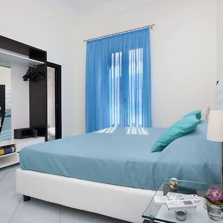 Hotel apartamentowy Flats 4*