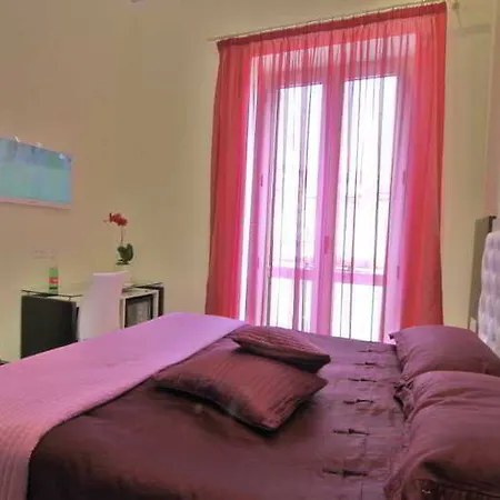 索伦托费拉特斯酒店 公寓式酒店 索伦托