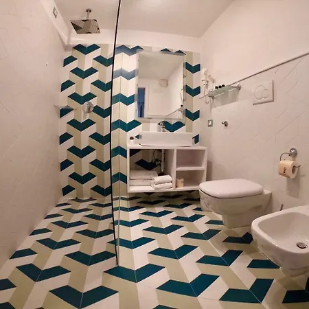 Aparthotel Flats 2*