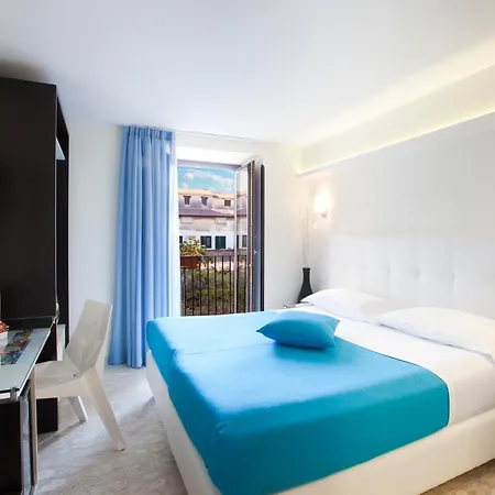 フラッツ ソレント